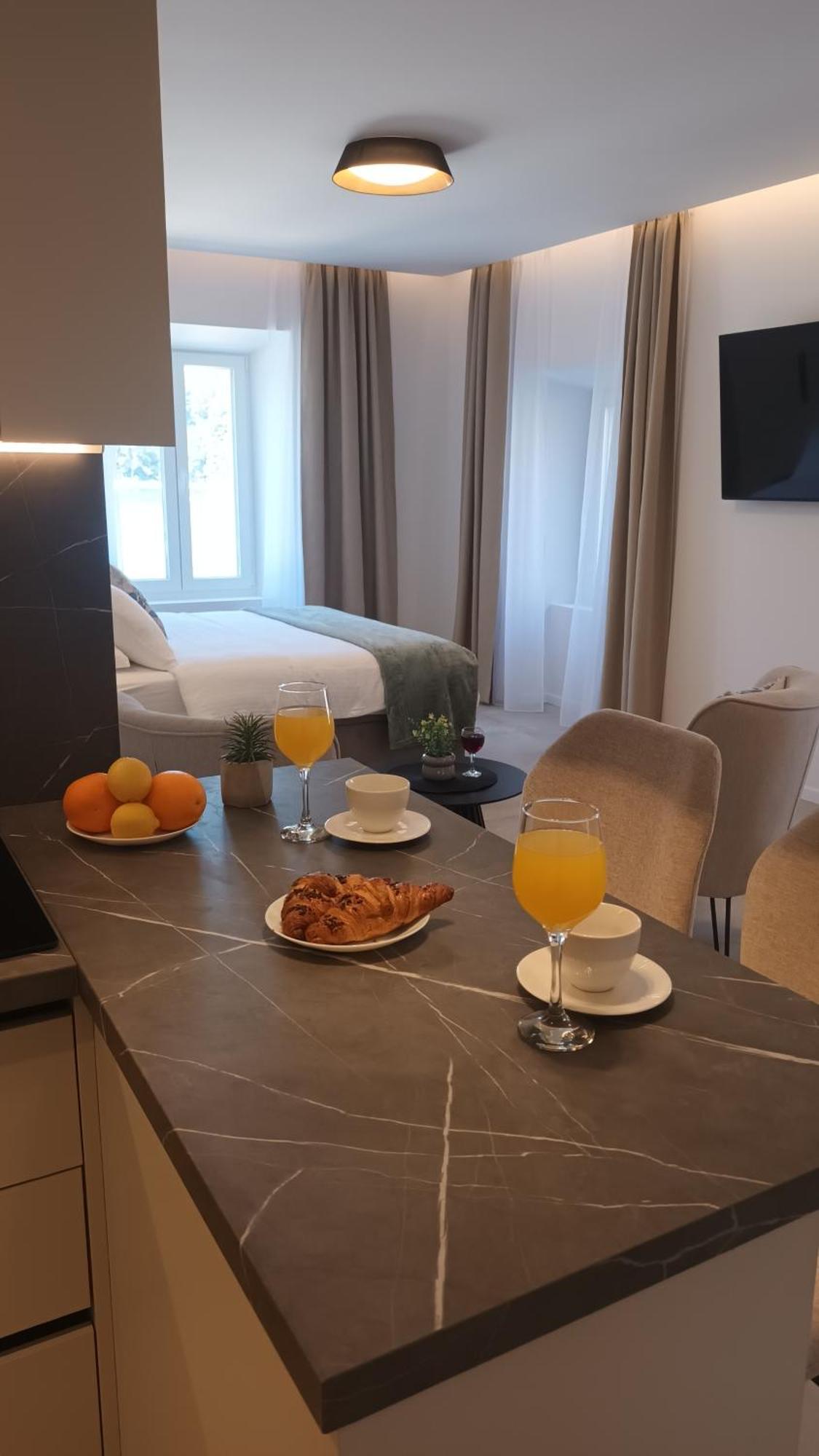 La Porta 3,Seaview Apartment In The Center تْسافتات المظهر الخارجي الصورة